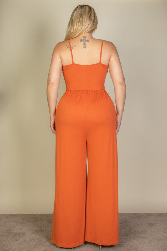 Stilla | Størrelse Knap Front Bred Ben Jumpsuit