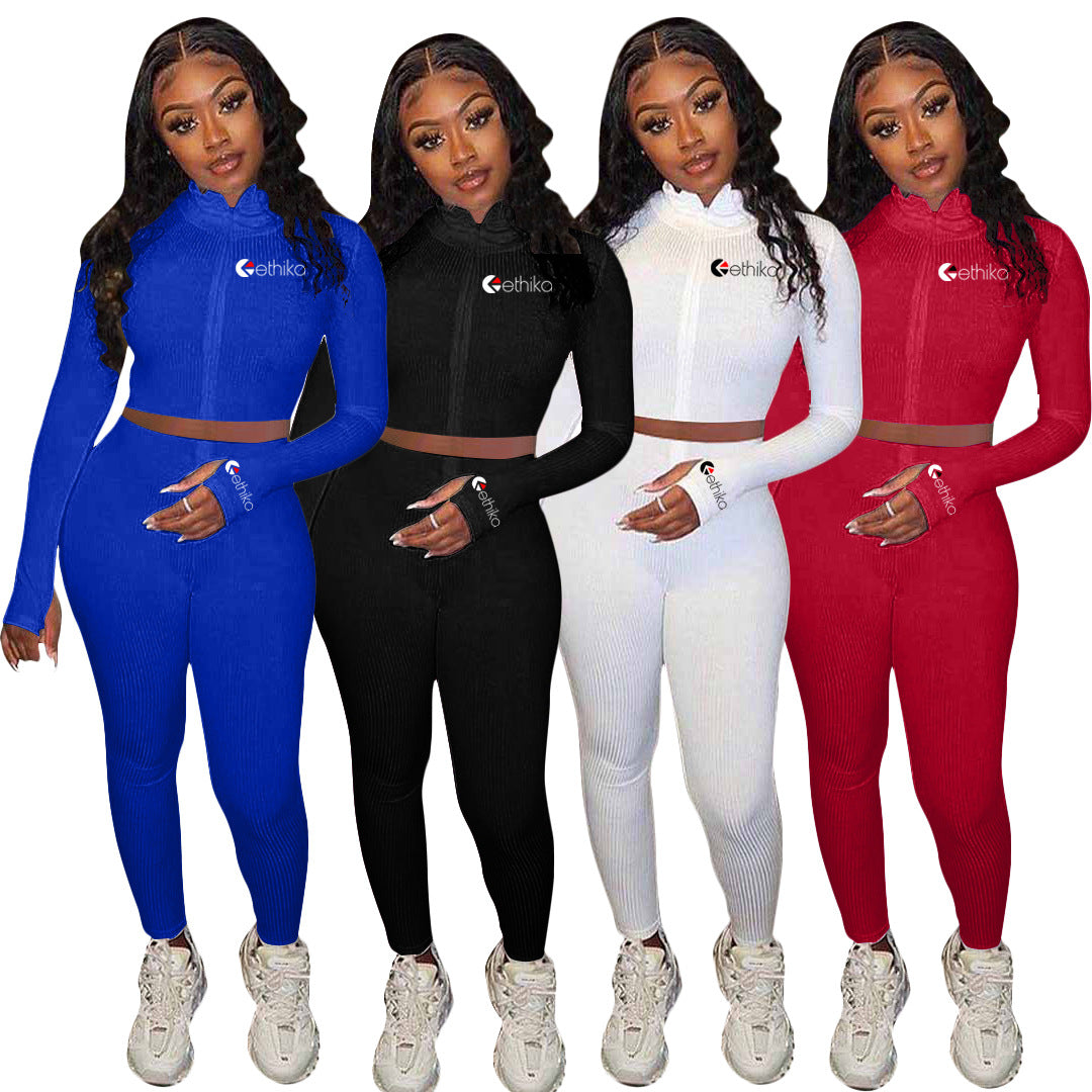 Dame Sporty Ensemble med tætsiddende overdel og leggings Stilla