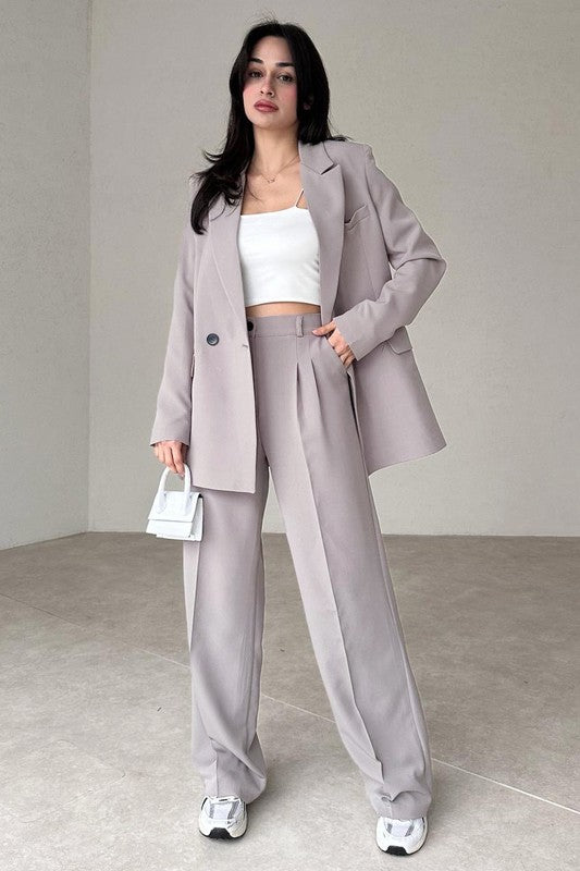 Stilla | Fashionabel blazer med bukser til damer