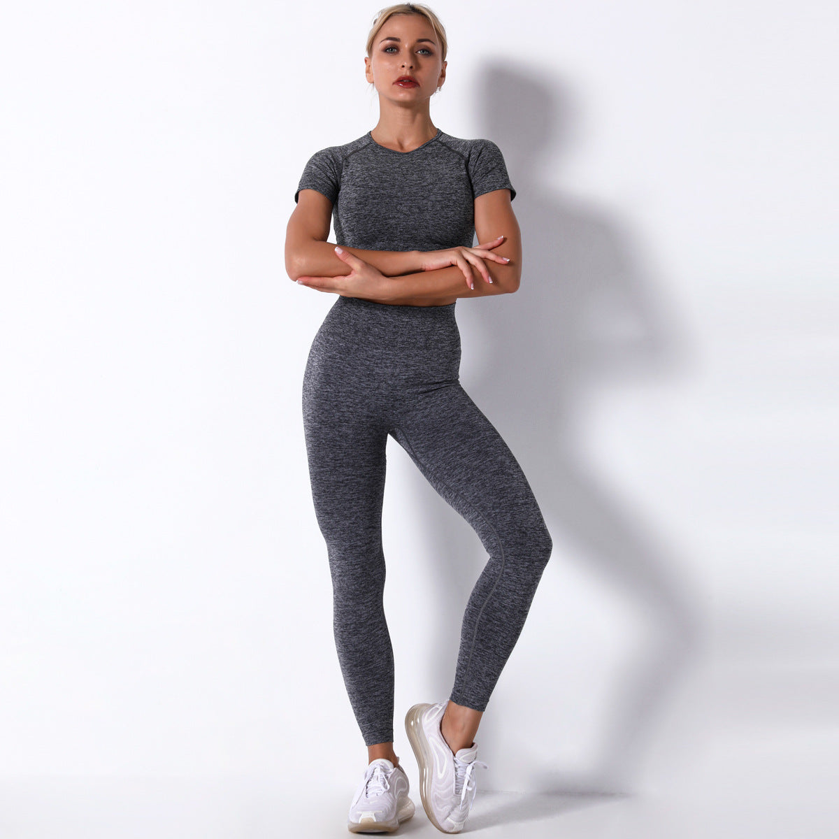 Dame Sporty Crop-Top med højhøjede leggings i kompressionsdesign Stilla