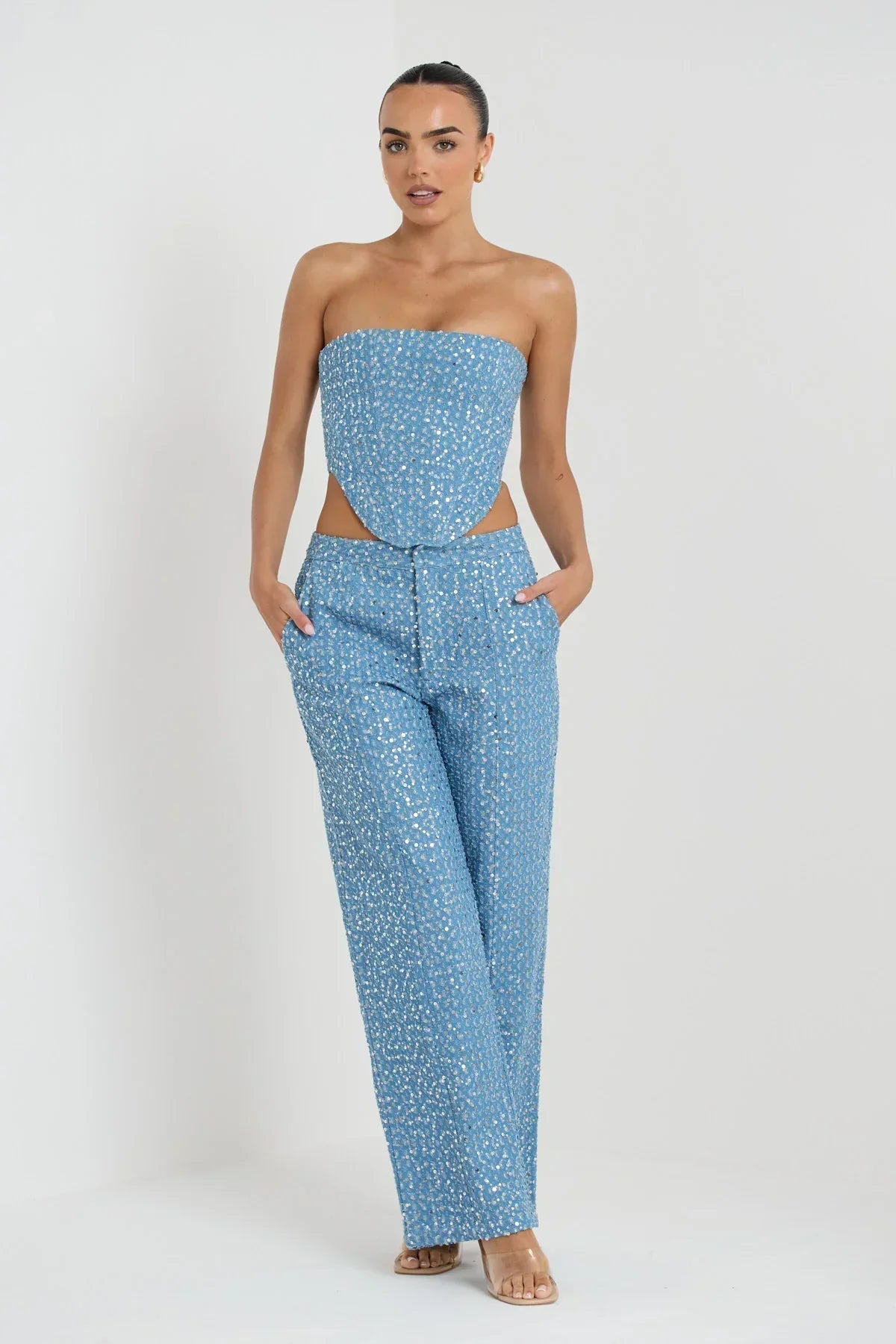 Stilla | Blå Tube Top Med Pailletter Og Brede Bukser Med Glitter