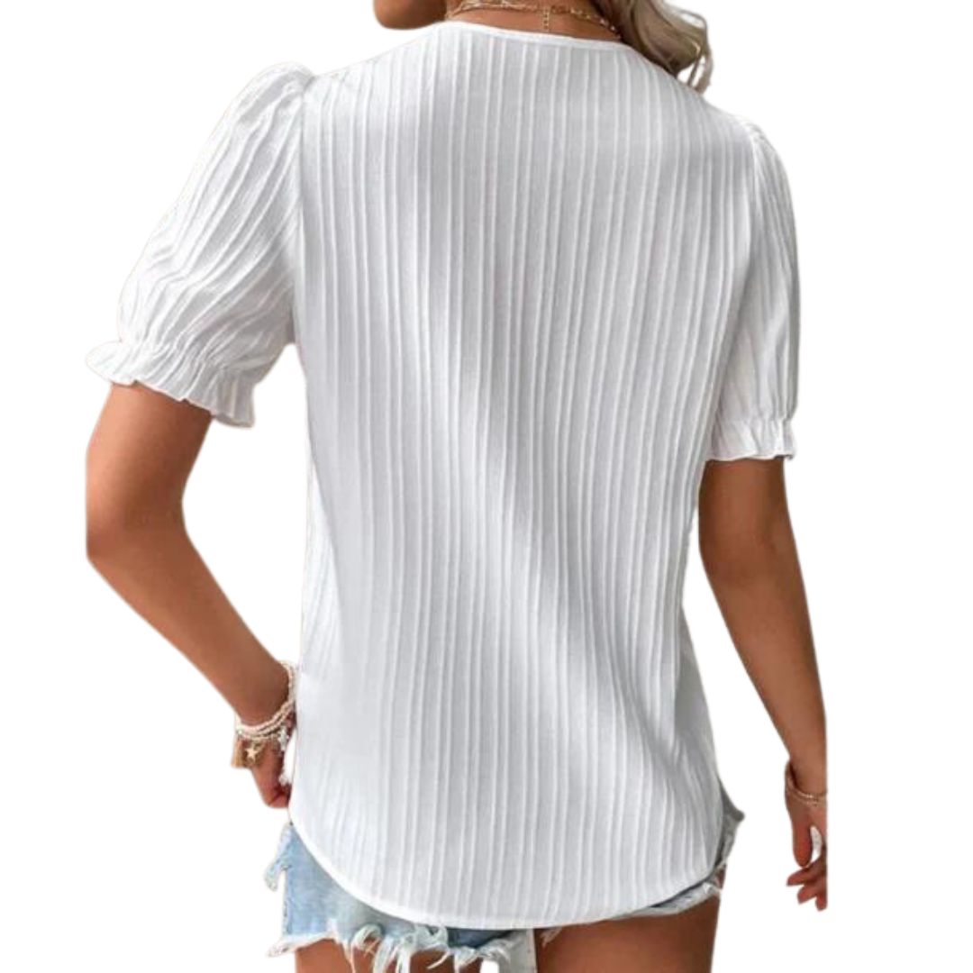 Stilla | Pintuck Plisseret Bluse med Blondekant