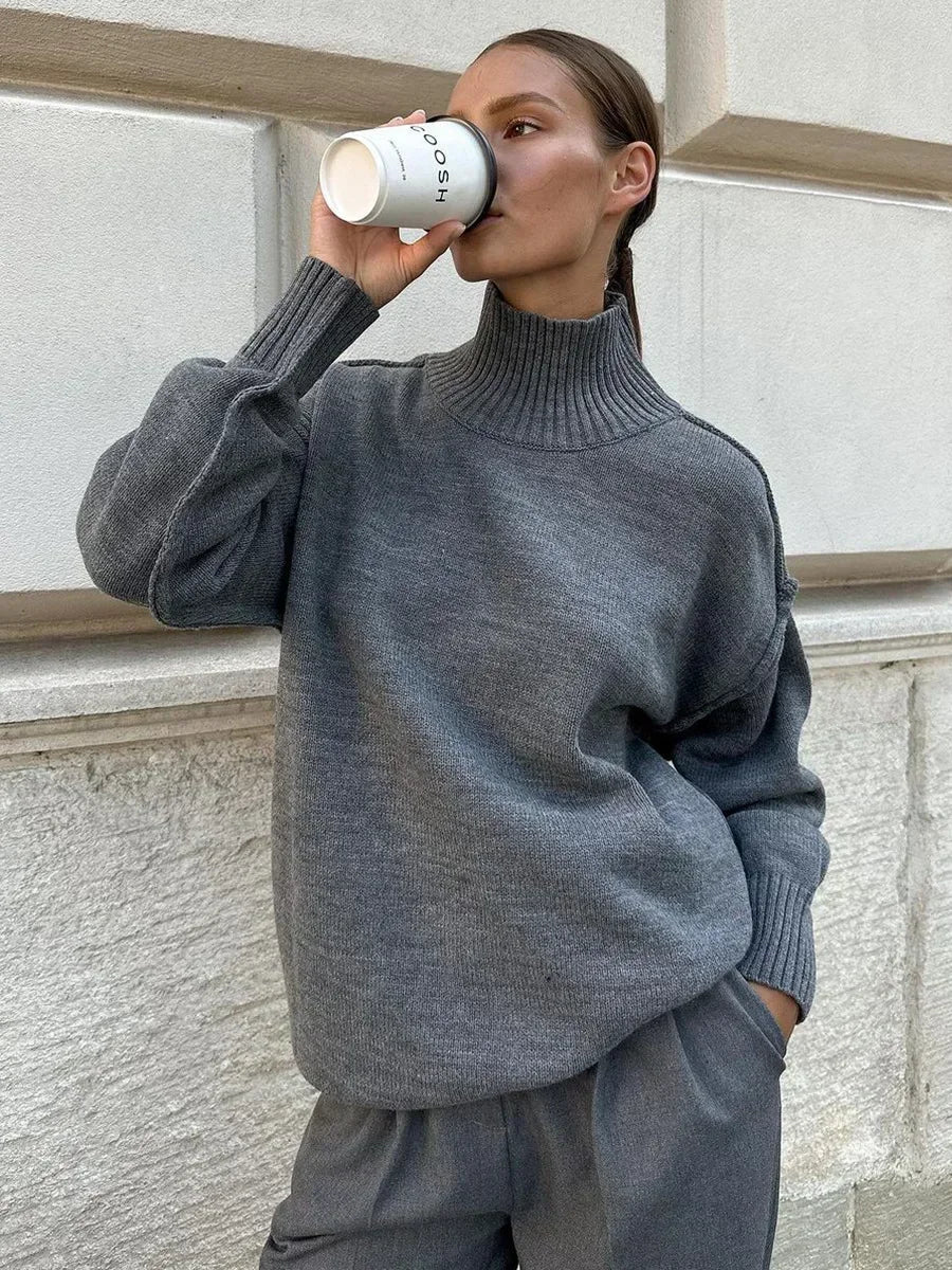 Stilla | Trendy Rullekravesweater Til Kvinder I Fin Strik