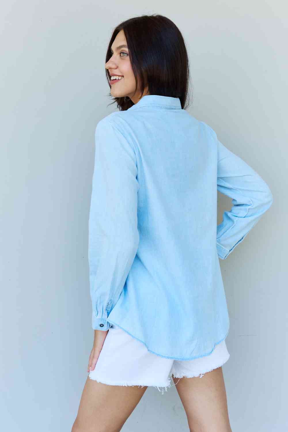 Stilla | Blue Jean Baby Denim Button Down Shirt Top Lys Blå