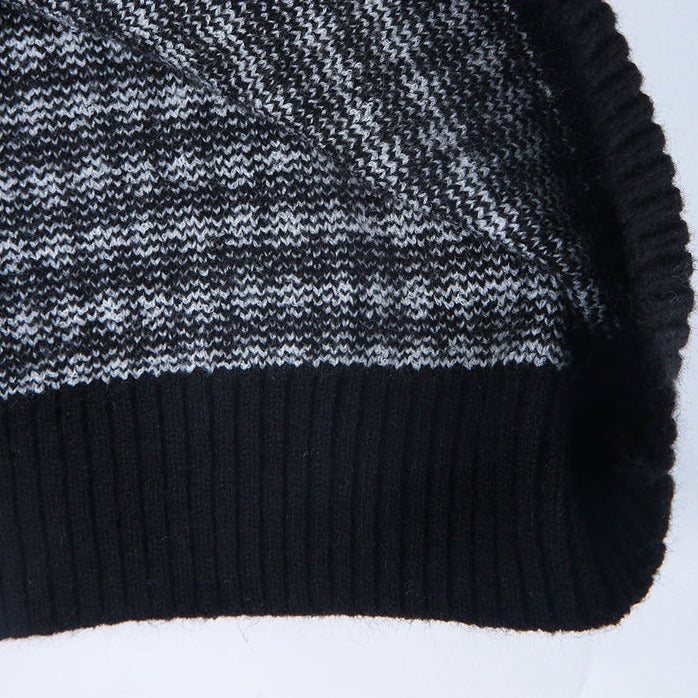 Stilla | Elegant Sweater med Sort og Hvidt Ternet Mønster