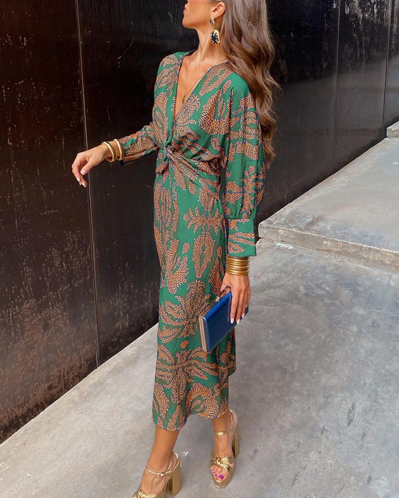 Stilla | Elegant Silke Kjole Et Sofistikeret Stilet Look Til Kvinder