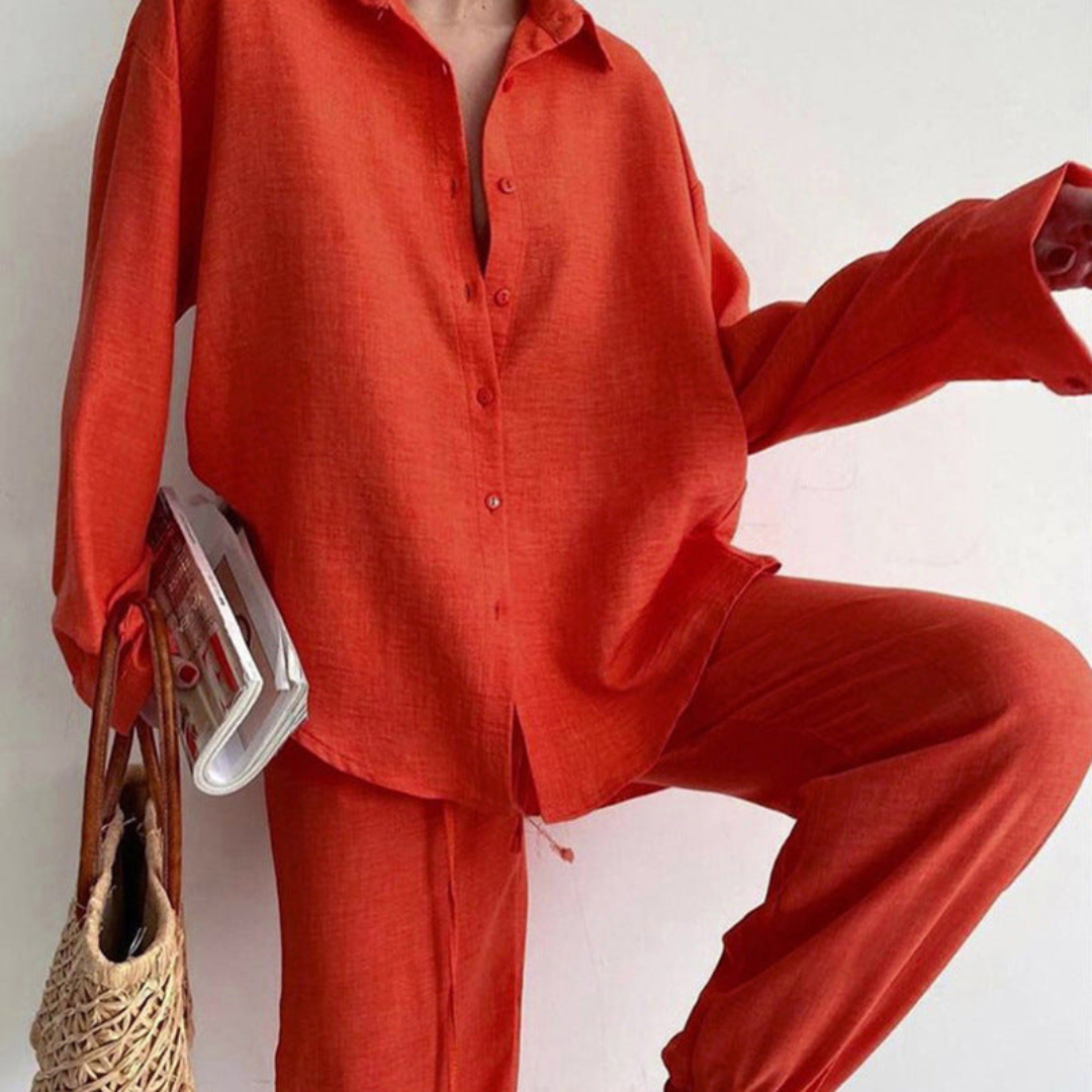 Stilla | Feminin Dame Ensemble