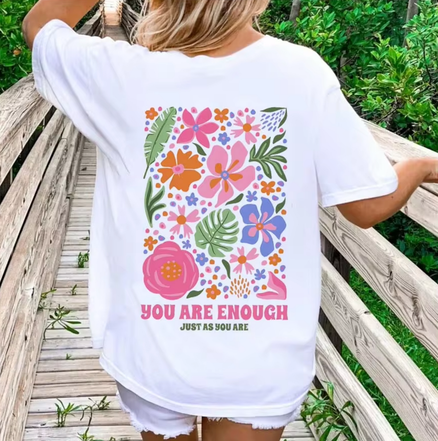 Stilla | T Shirt Med Blomstertryk