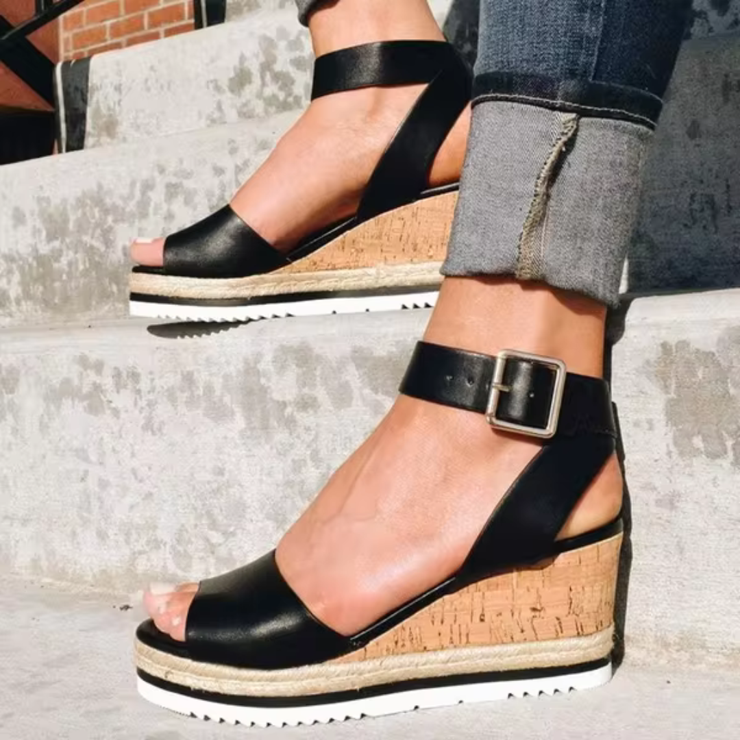 Stilla | Fashionable Wedge Sandaler