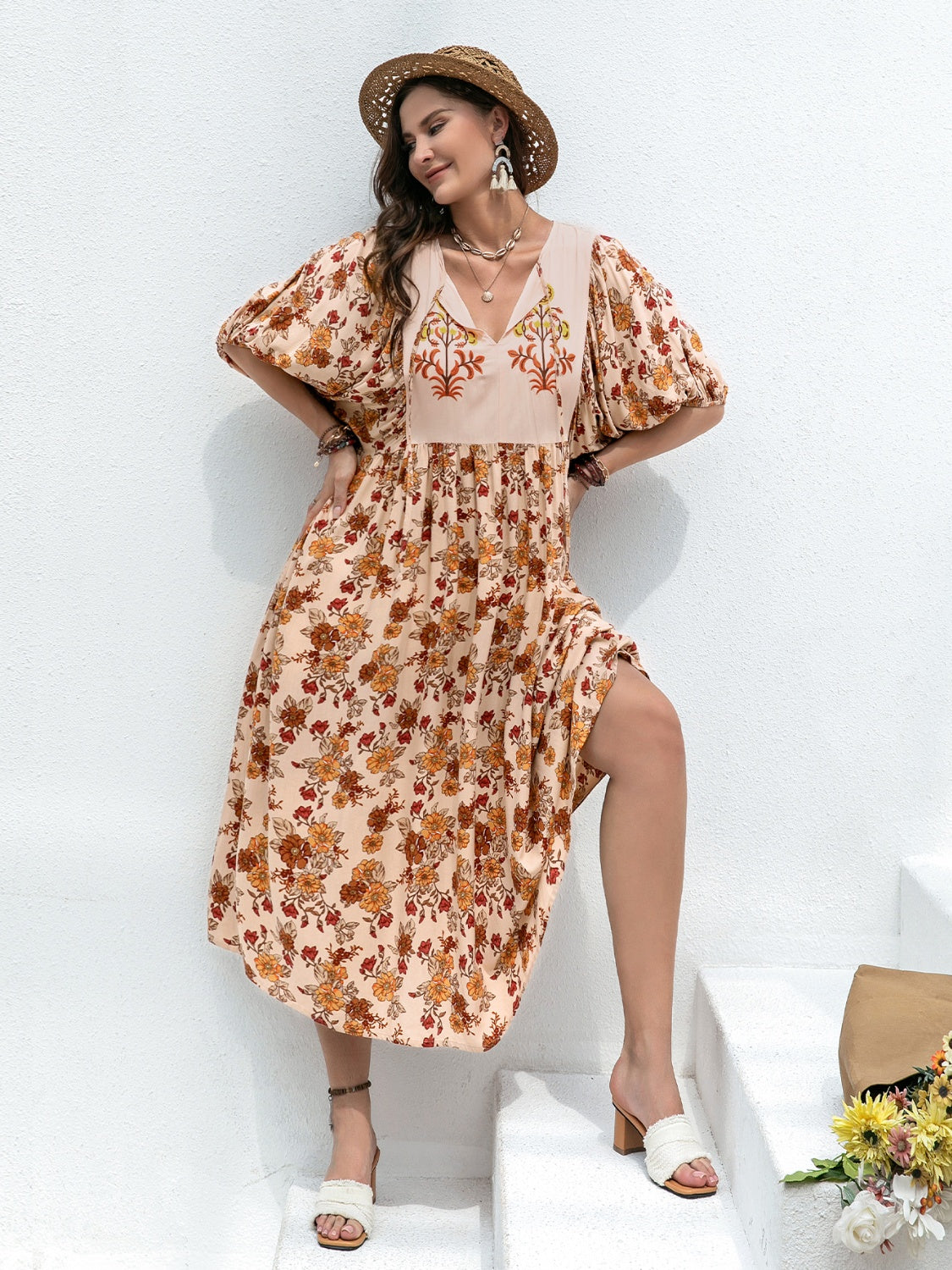 Stilla | Plus Size Printed Tie Neck Half Sleeve Midi Dress