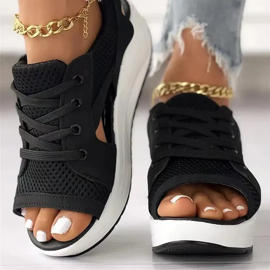 Stilla | Plateau Peep Toe Sandaler