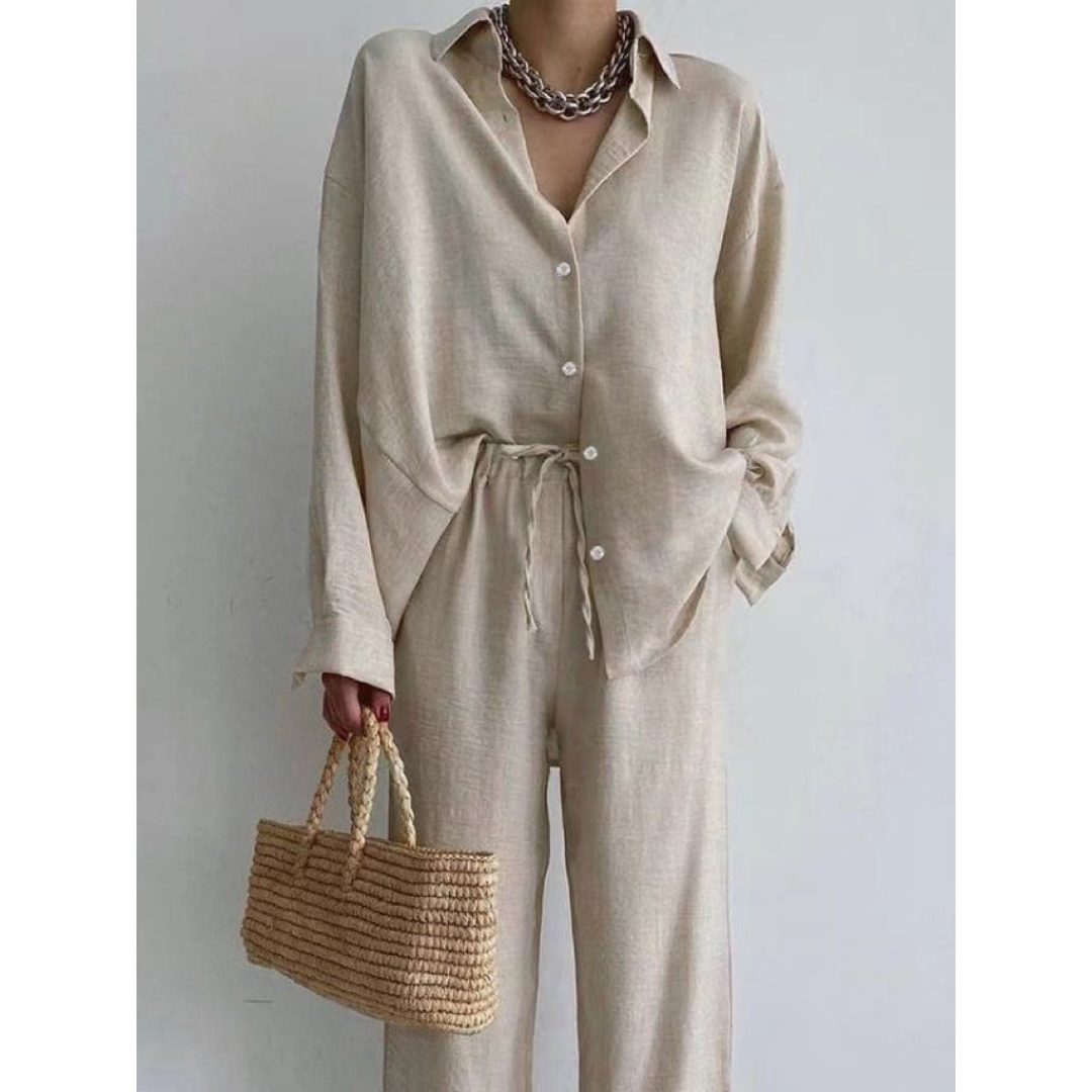 Stilla | Feminin Dame Ensemble