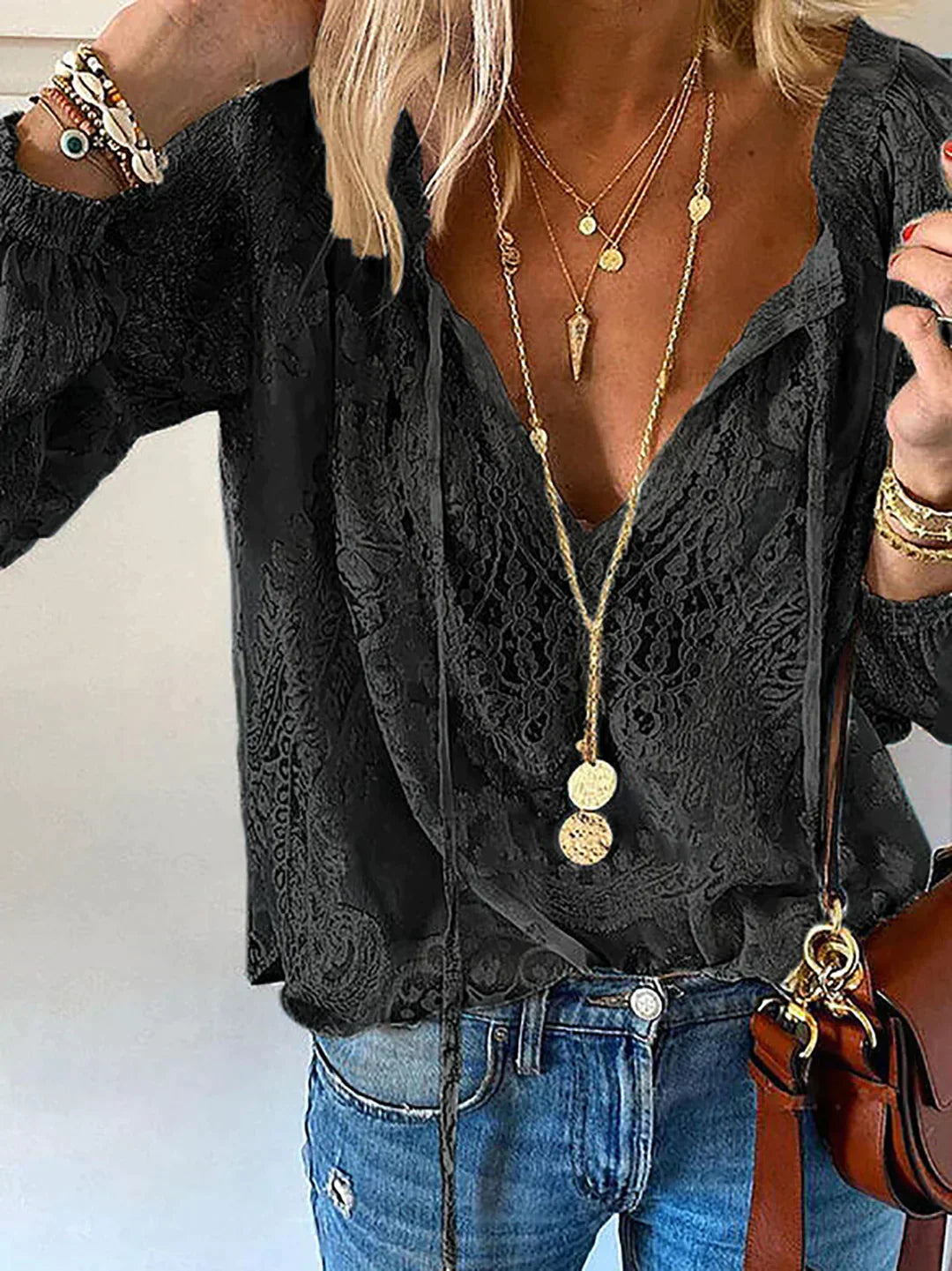 Stilla | Luksus Bluse Med Blonder Detaljer