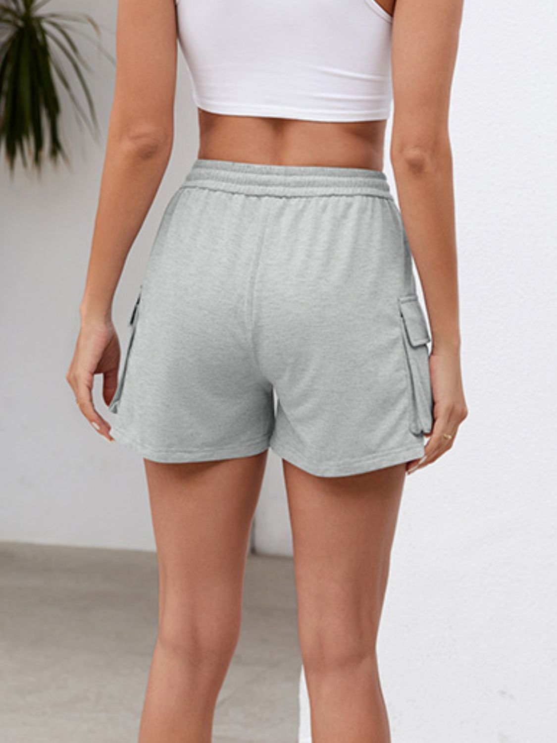 Stilla | Elastisk Talje Shorts med Lommer