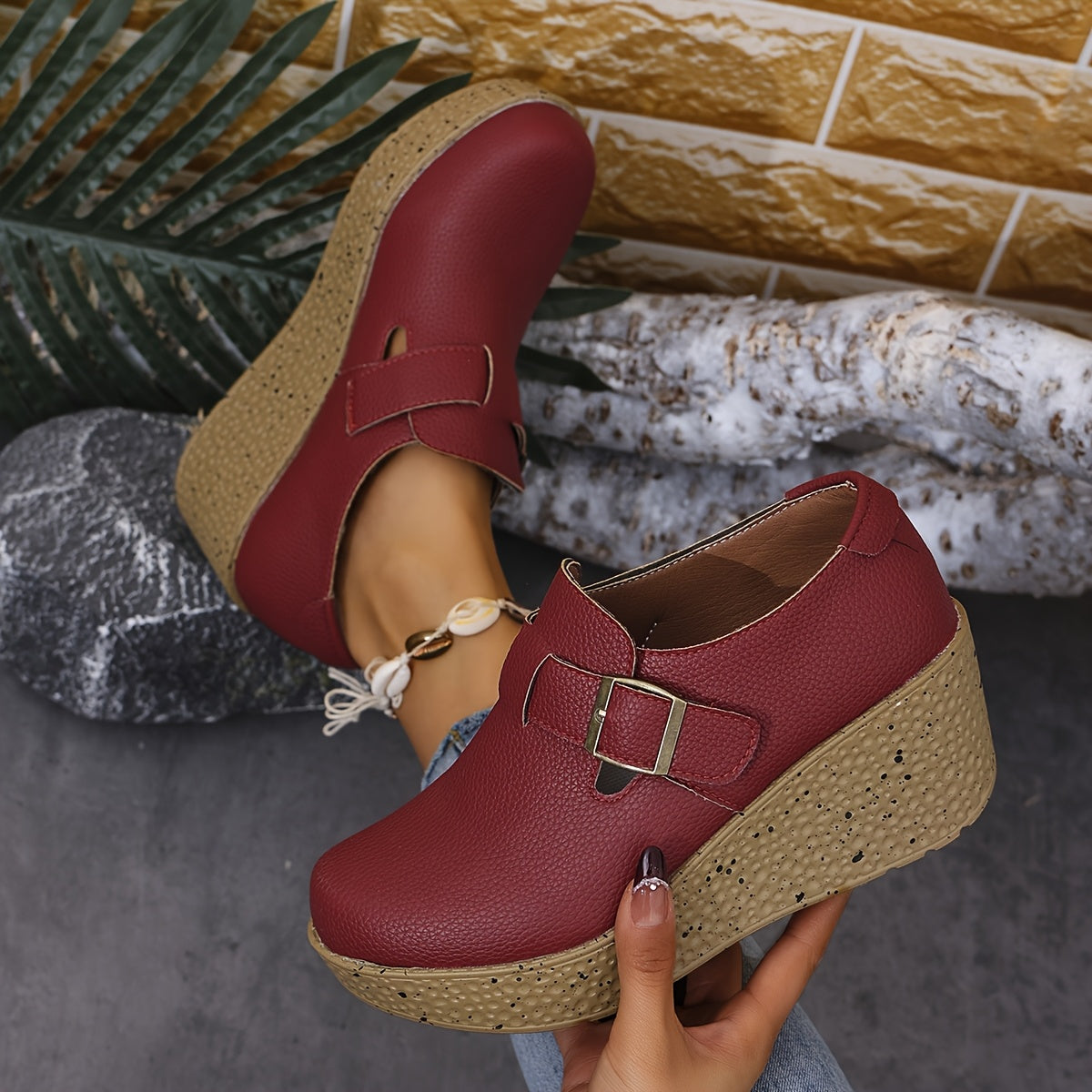Stilla | Overdimensionerede Kilehælsandaler Komfortable Platform Sandals Med Spænde