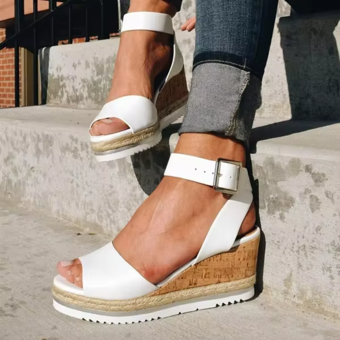 Stilla | Fashionable Wedge Sandaler