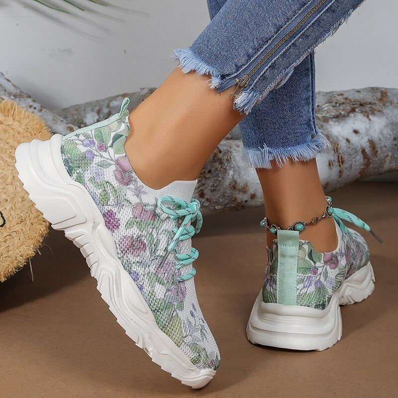 Stilla | Åndbare Ortodontiske Sneakers Med Snørebånd Og Blomster Mønster