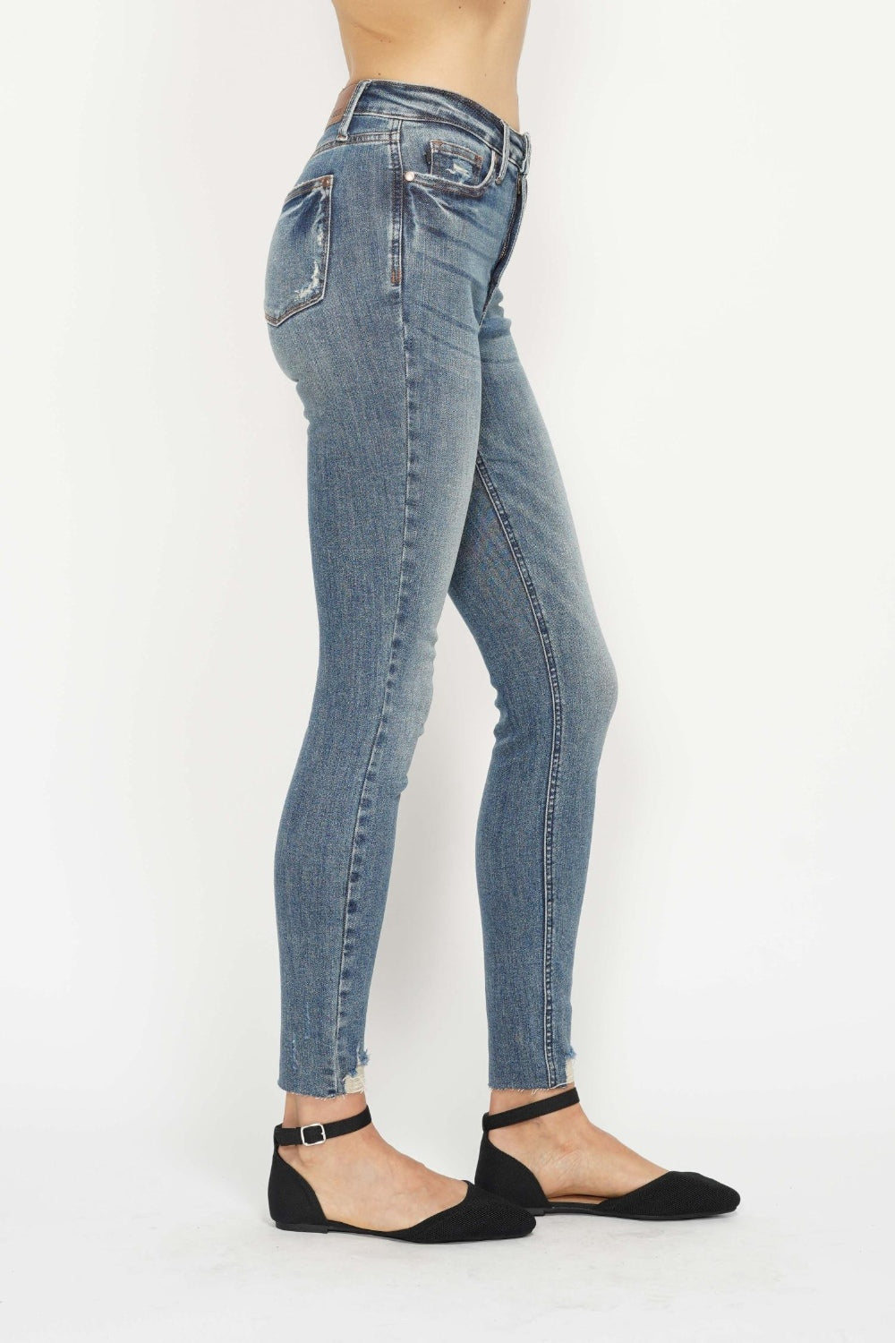 Stilla | Blå Full Size Tummy Control Vintage Wash Hem Destroy Skinny Jeans