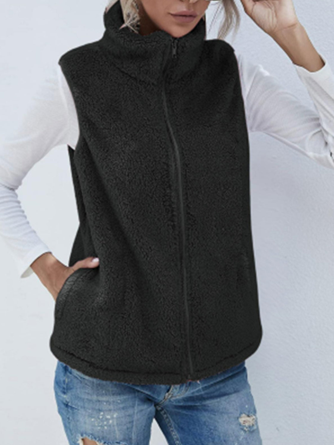 Stilla | Plush Vest Kapotte med Lynlås og Store Lommer