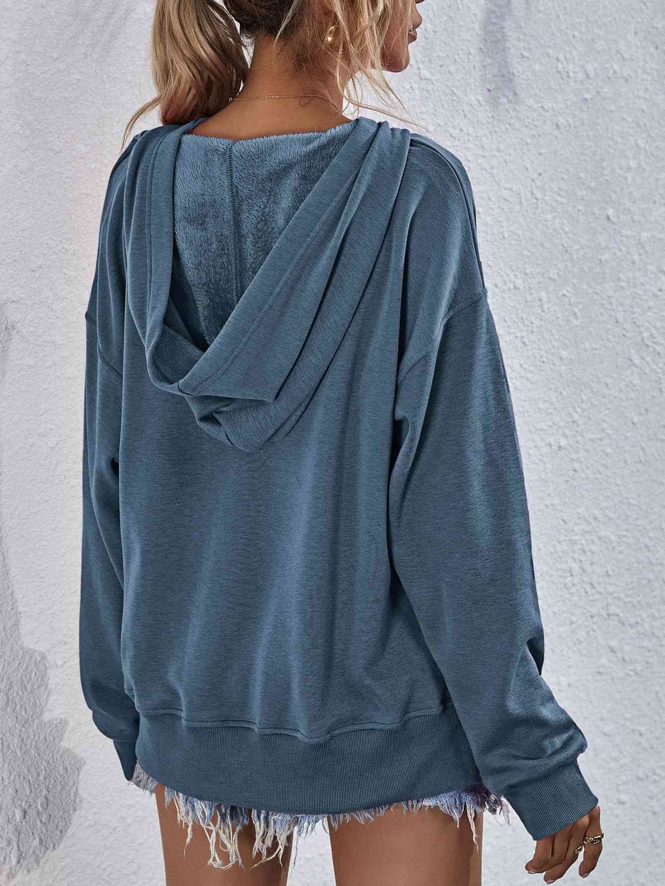 Stilla | Skulderskæring Hoodie