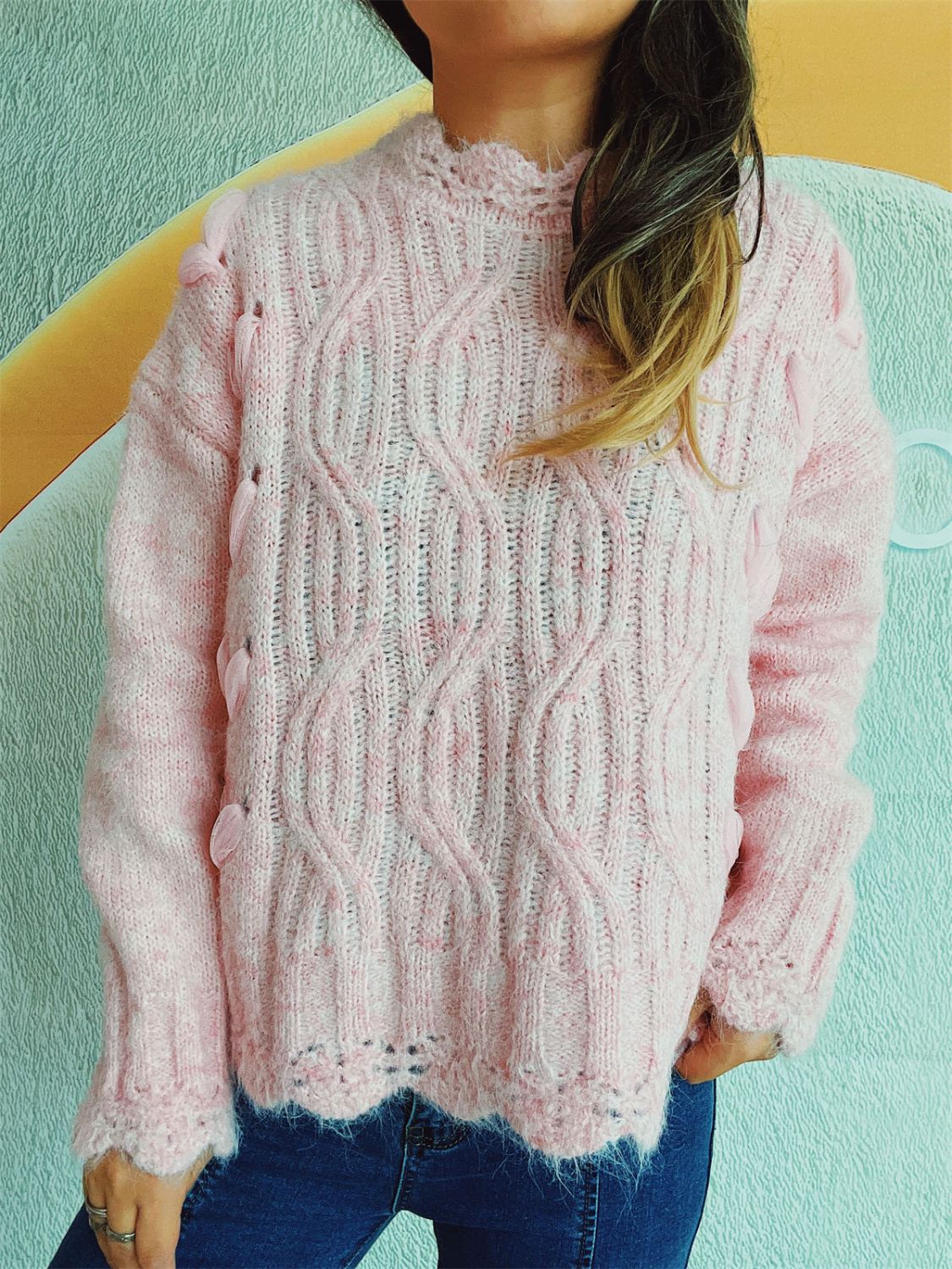 Stilla | Pullover med lange ærmer, faldende skuldre og bølget bund