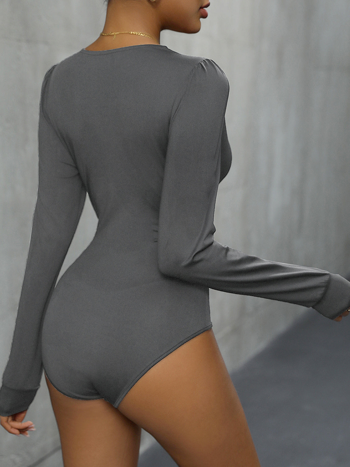 Stilla | Detaljeret Dyk Langærmet Bodysuit