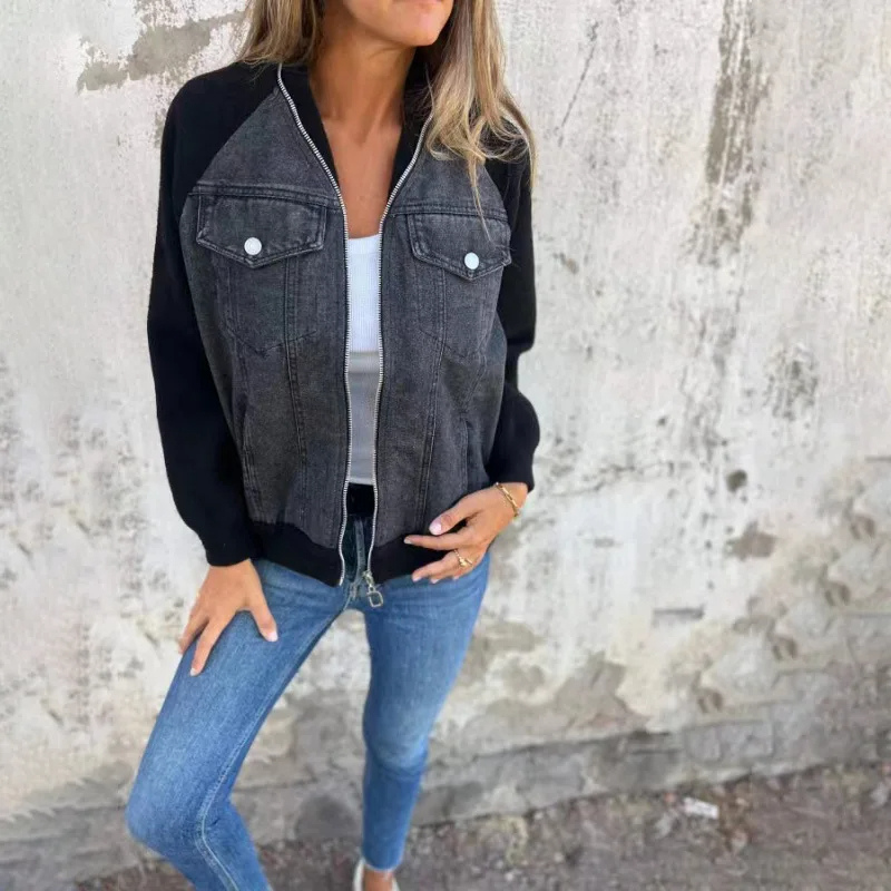 Stilla | Bomber Denim Look Med Lomme Detaljer og Behagelig Pasform