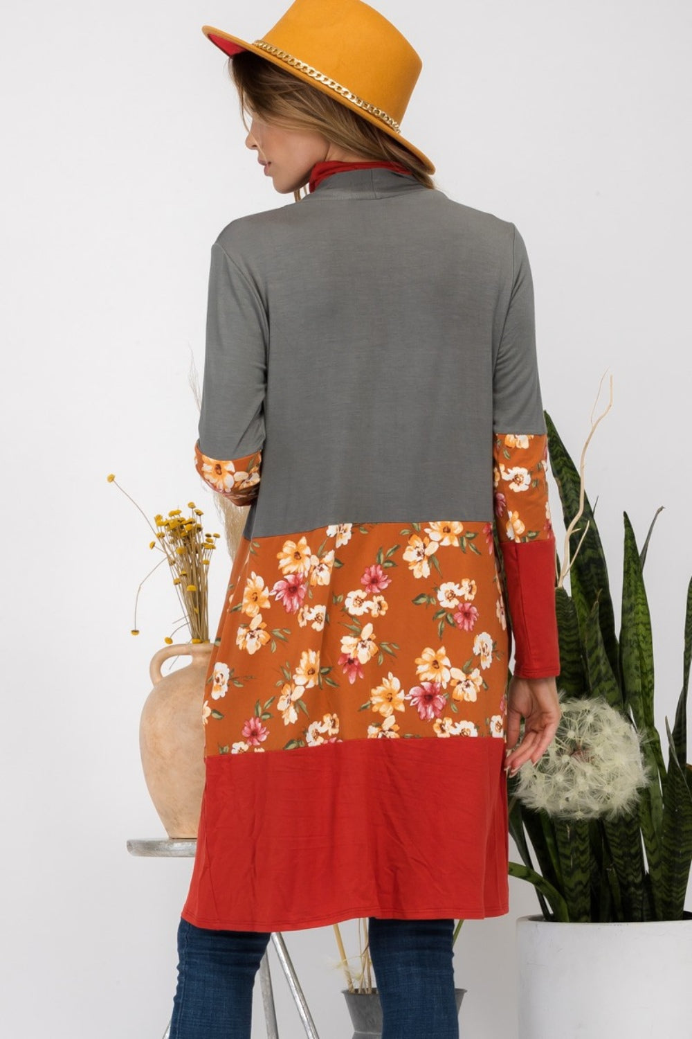 Stilla | Full Size Floral Color Block Åben Front Cardigan