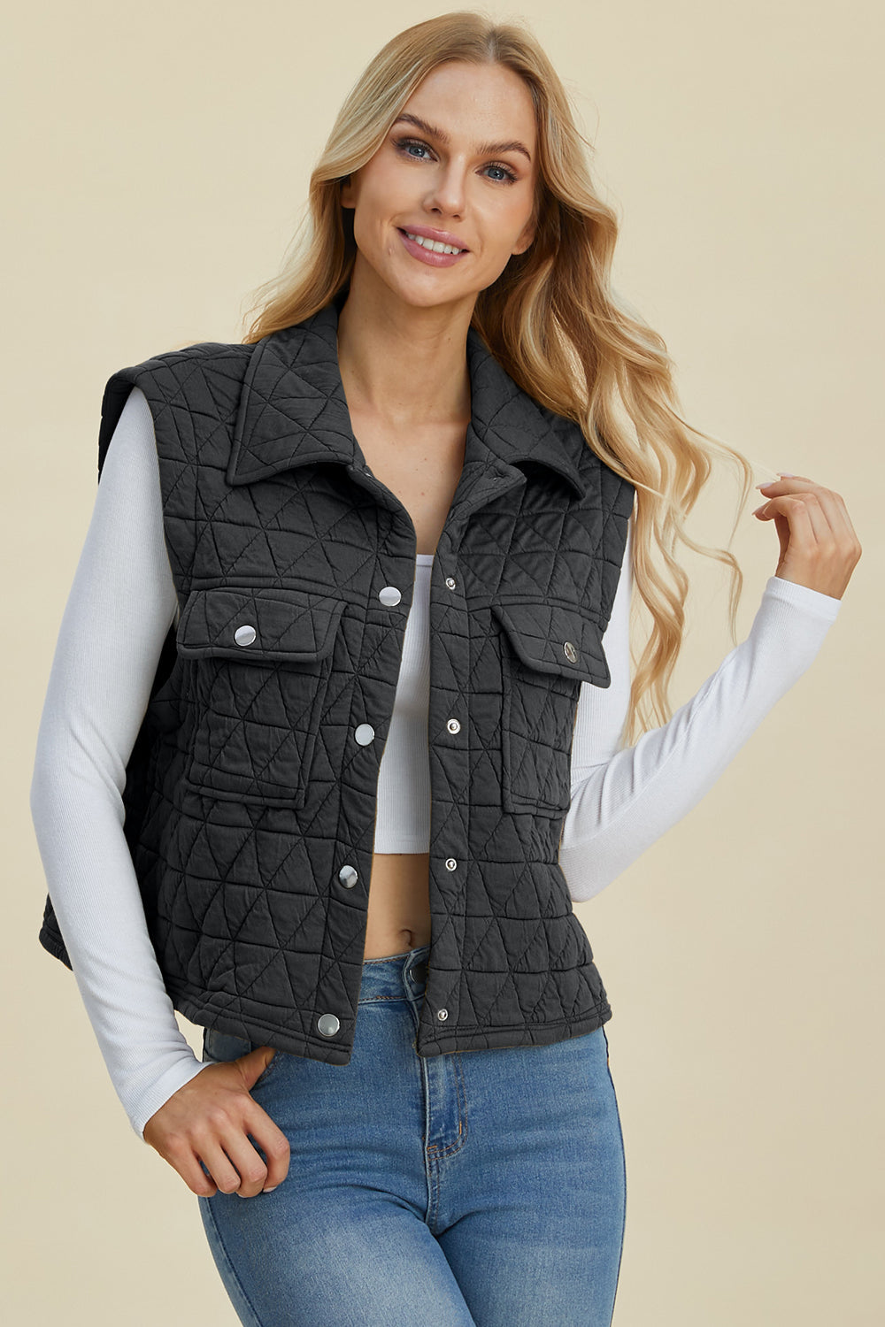 Stilla | Tag Full Size Pocketed Texture Snap Down Vest Frakke