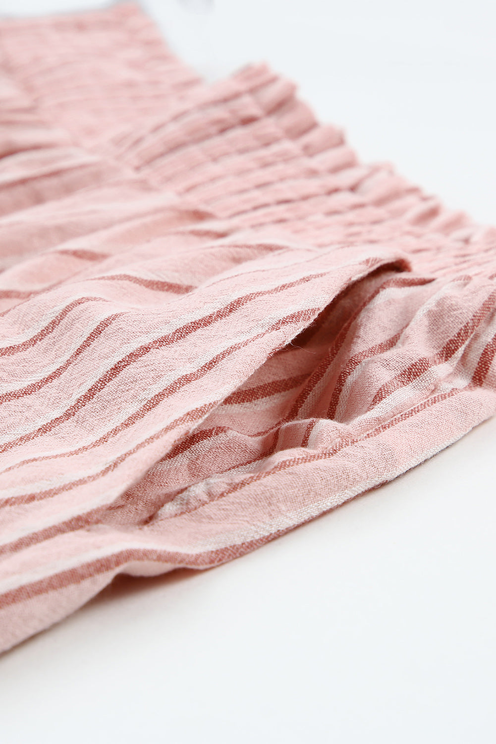 Stilla | Frayed Hem Paperbag Shorts