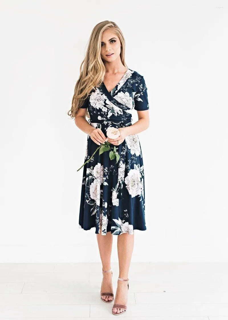 Stilla | Blomstret Midikjole