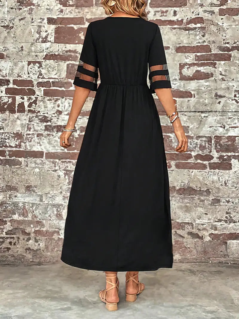 Stilla | Elegant Kjole Med Halvmilede Ærmer Og Elegant Mesh Syning