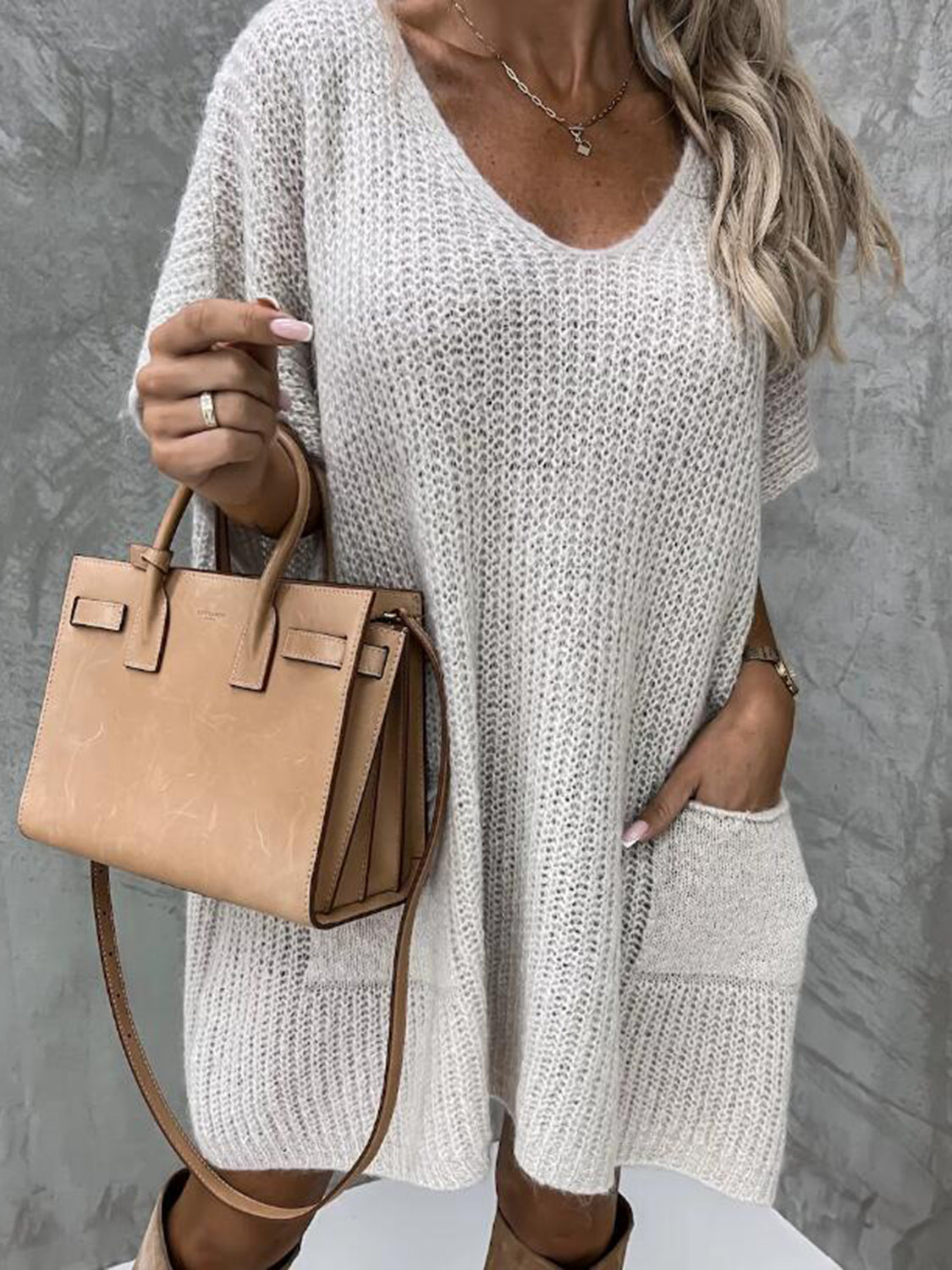 Stilla | V Hals Kortærmet Sweater med Lommer