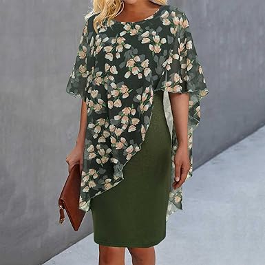 Stilla | Kjole med Blomsterprint og Syninger
