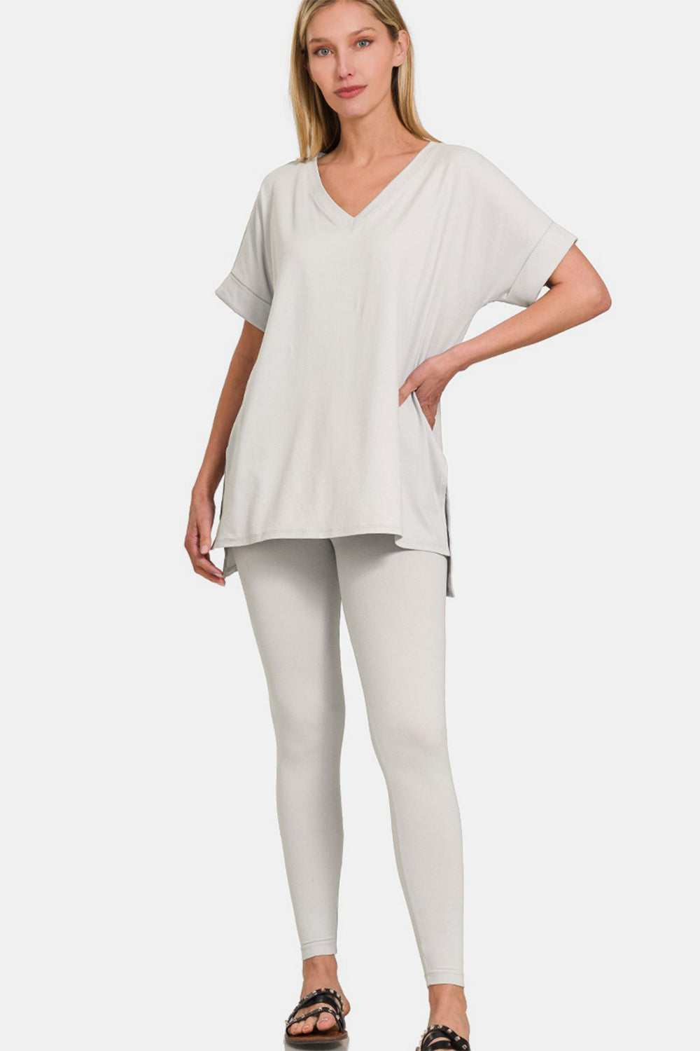 Stilla | V-hals Rullet Kortærmet T-shirt og Leggings Lounge Sæt