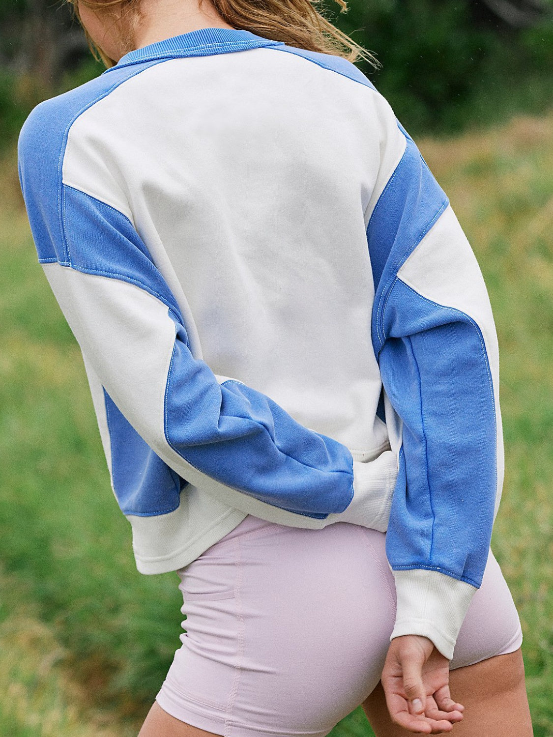 Stilla | Sweatjakke med kontrastfarver og lange ærmer til sporty stil