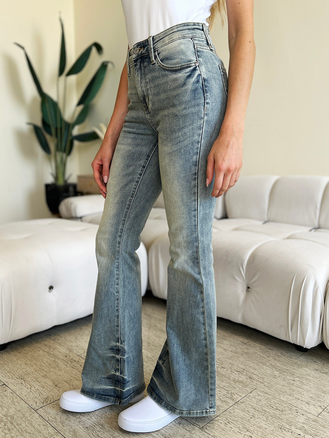 Stilla | Blå Full Size Høj Talje Flare Jeans