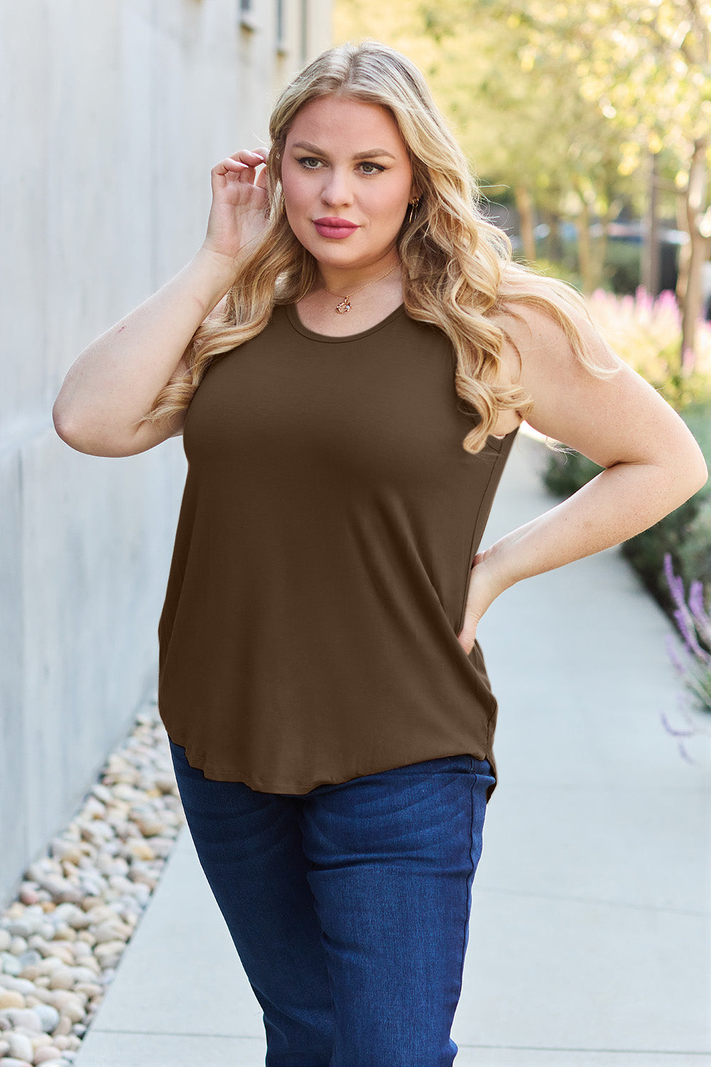 Stilla | Bae Full Size Rund Hals Tanktop