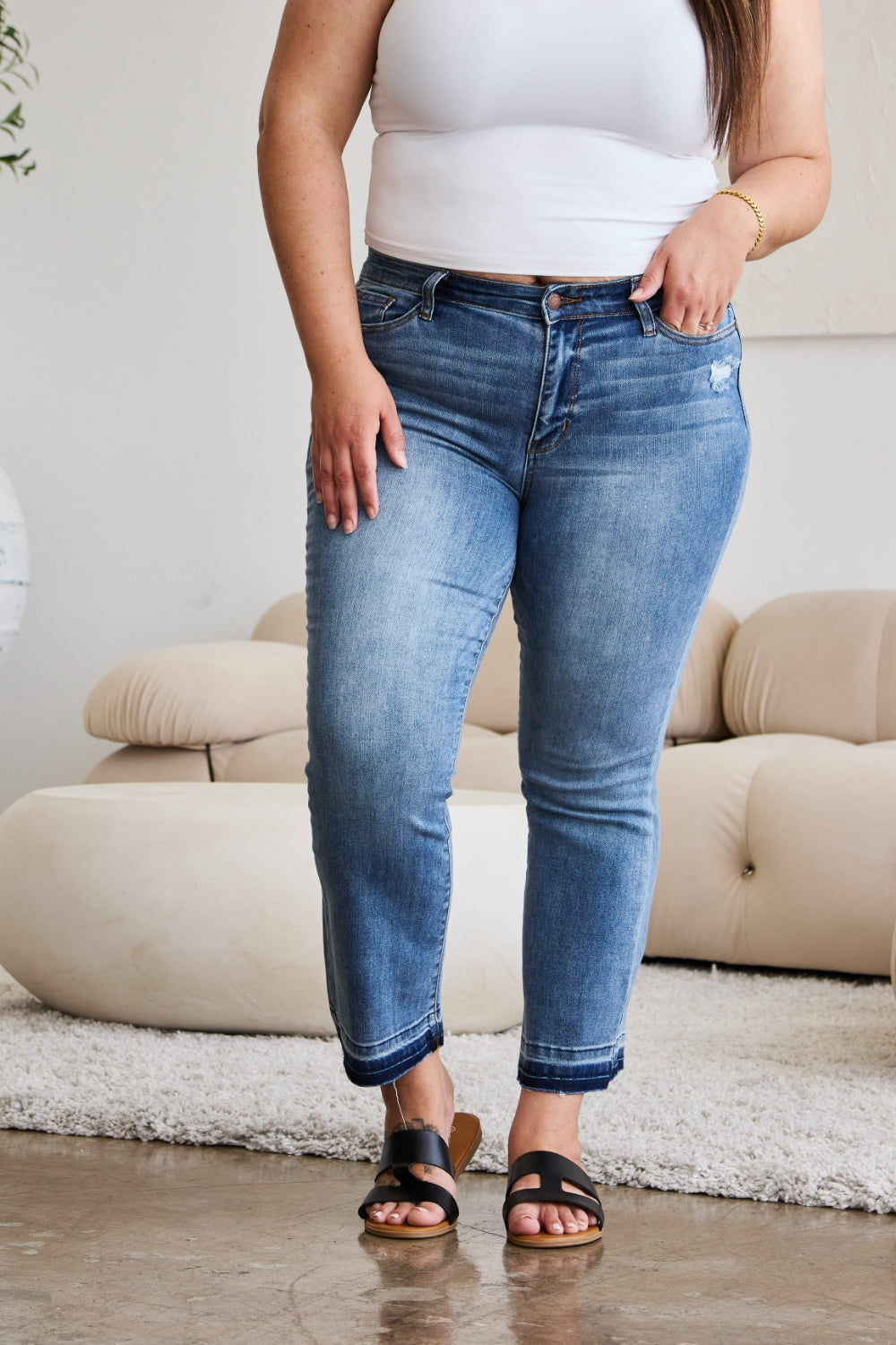 Stilla | Blå Full Size Release Hem Cropped Bootcut Jeans