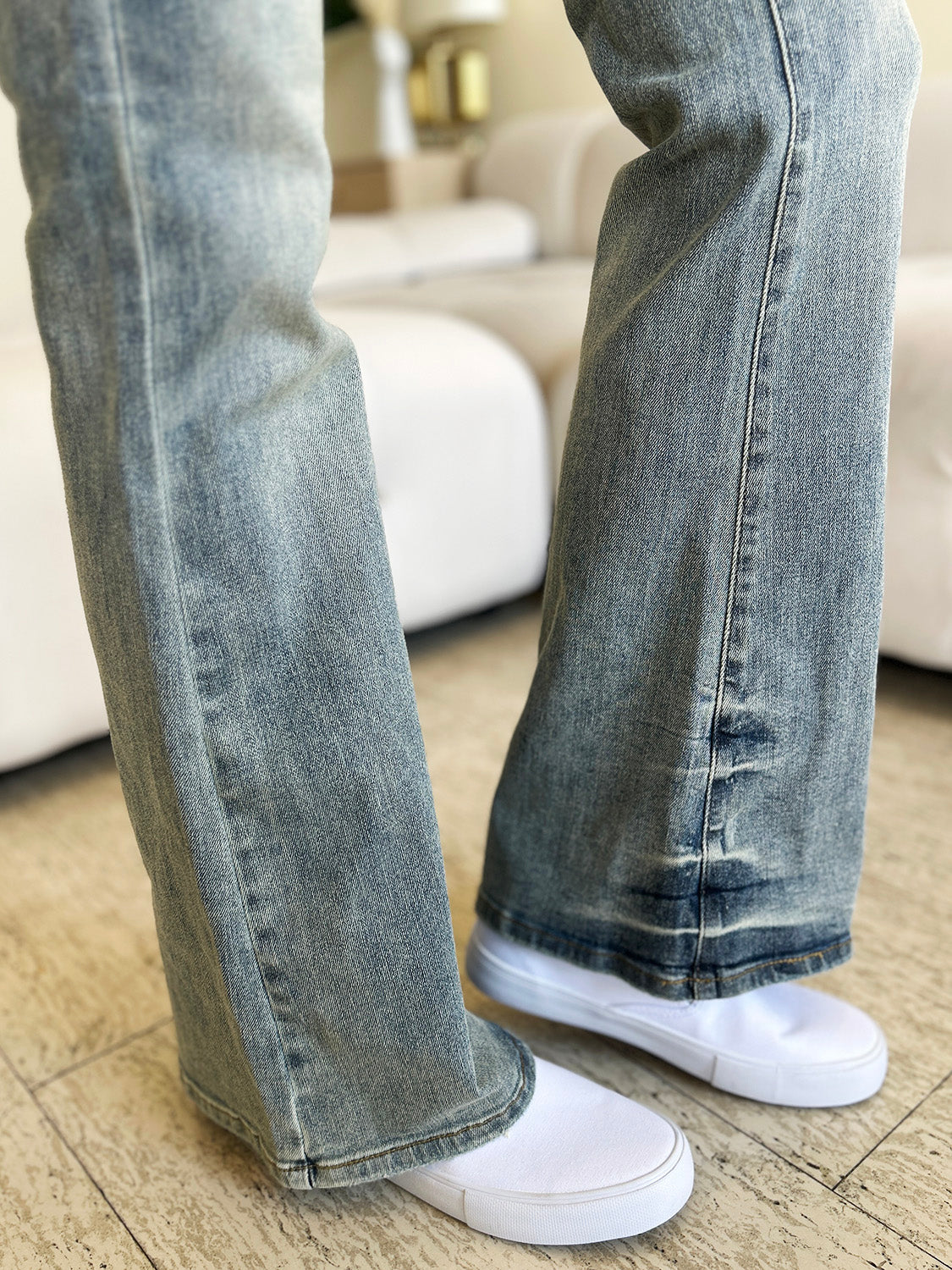 Stilla | Blå Full Size Høj Talje Flare Jeans