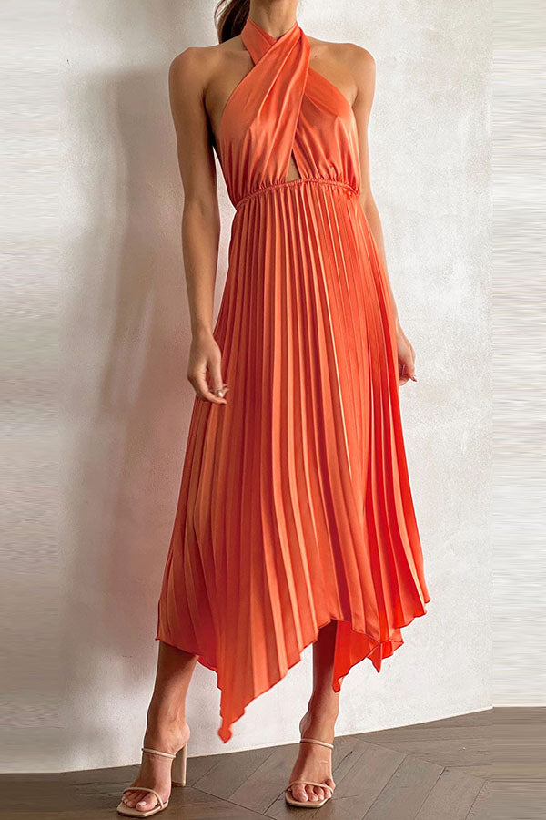 Stilla | Gina Satin Halterneck Plisseret Midi Kjole