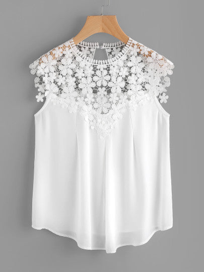 Dame bluse med filigrane broderidetaljer og elegant snit Stilla