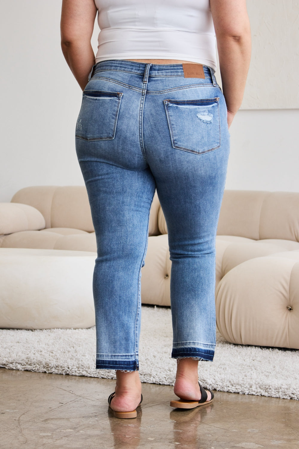 Stilla | Blå Full Size Release Hem Cropped Bootcut Jeans