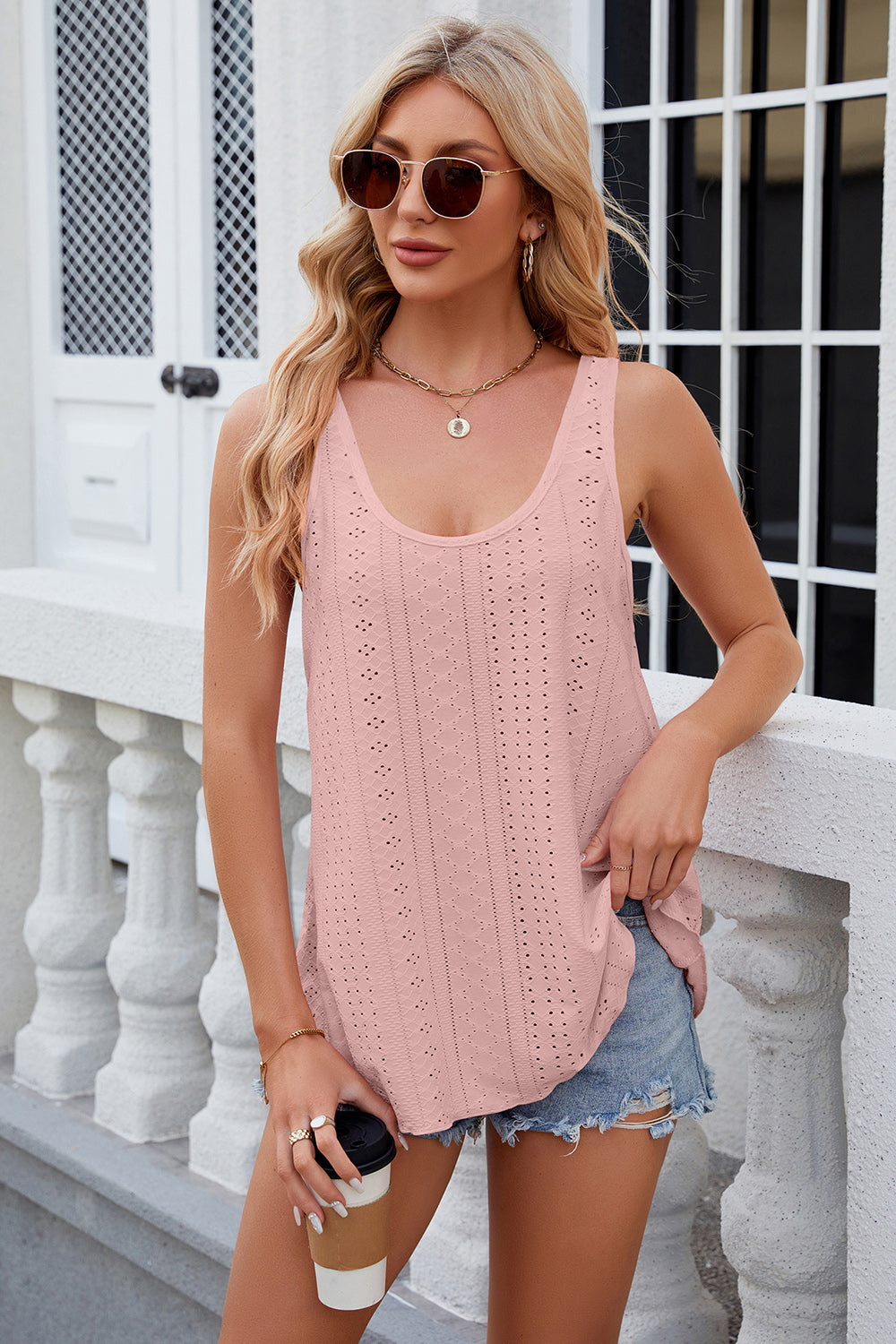 Stilla | Scoop Neck Wide Strap Tank