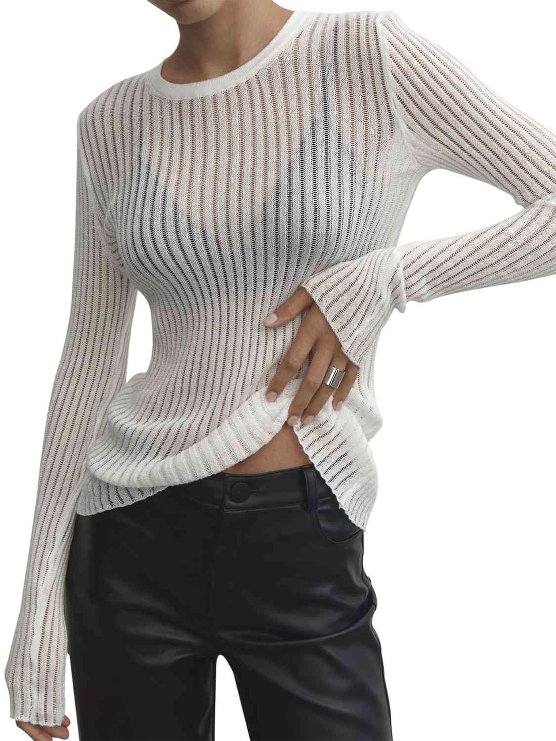 Stilla | Neck Ribbet Strik Tee