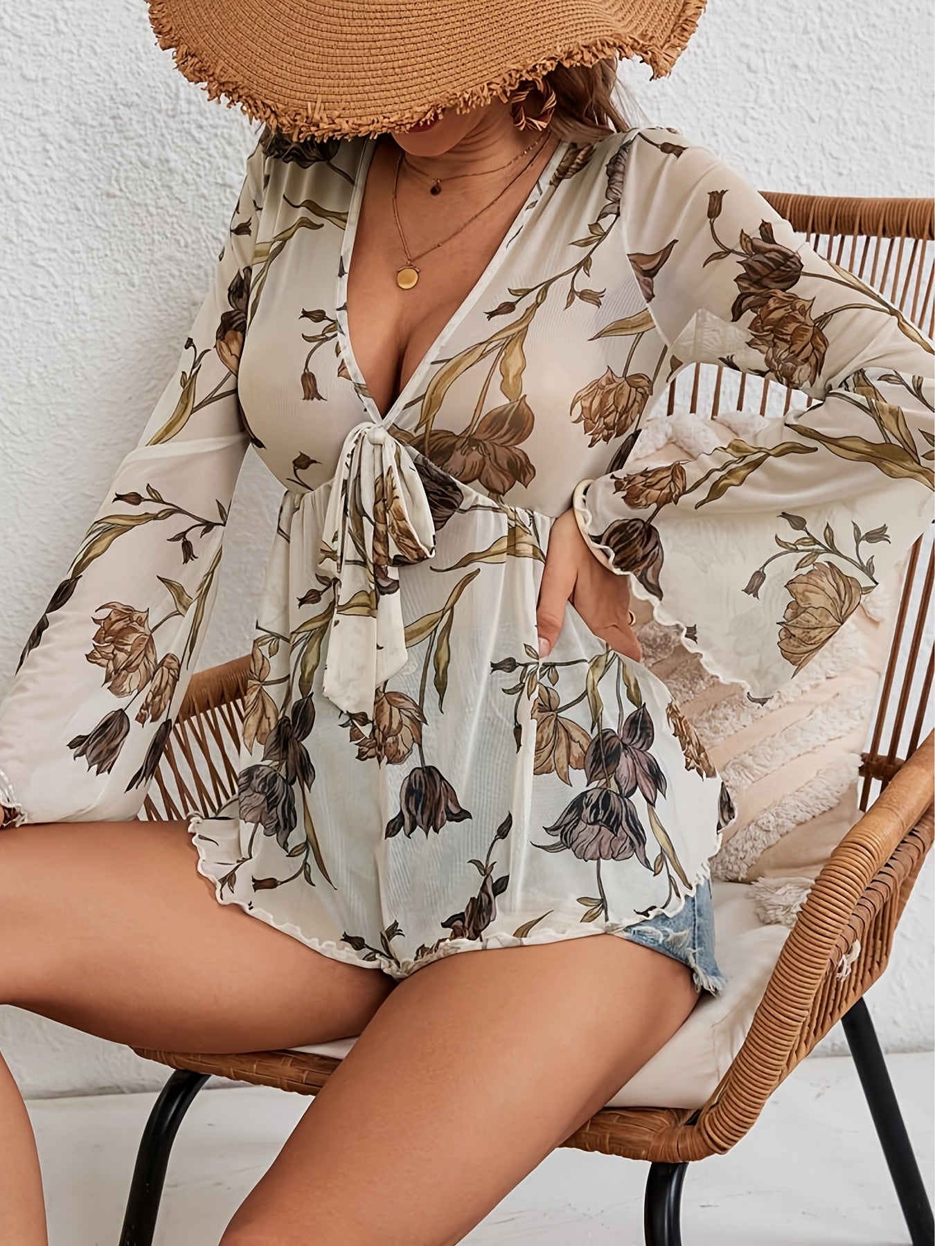 Stilla | Elegant Kjole Med Blomsternet, Neck, Lange Ærmer & Light Til Forår Og Sommer