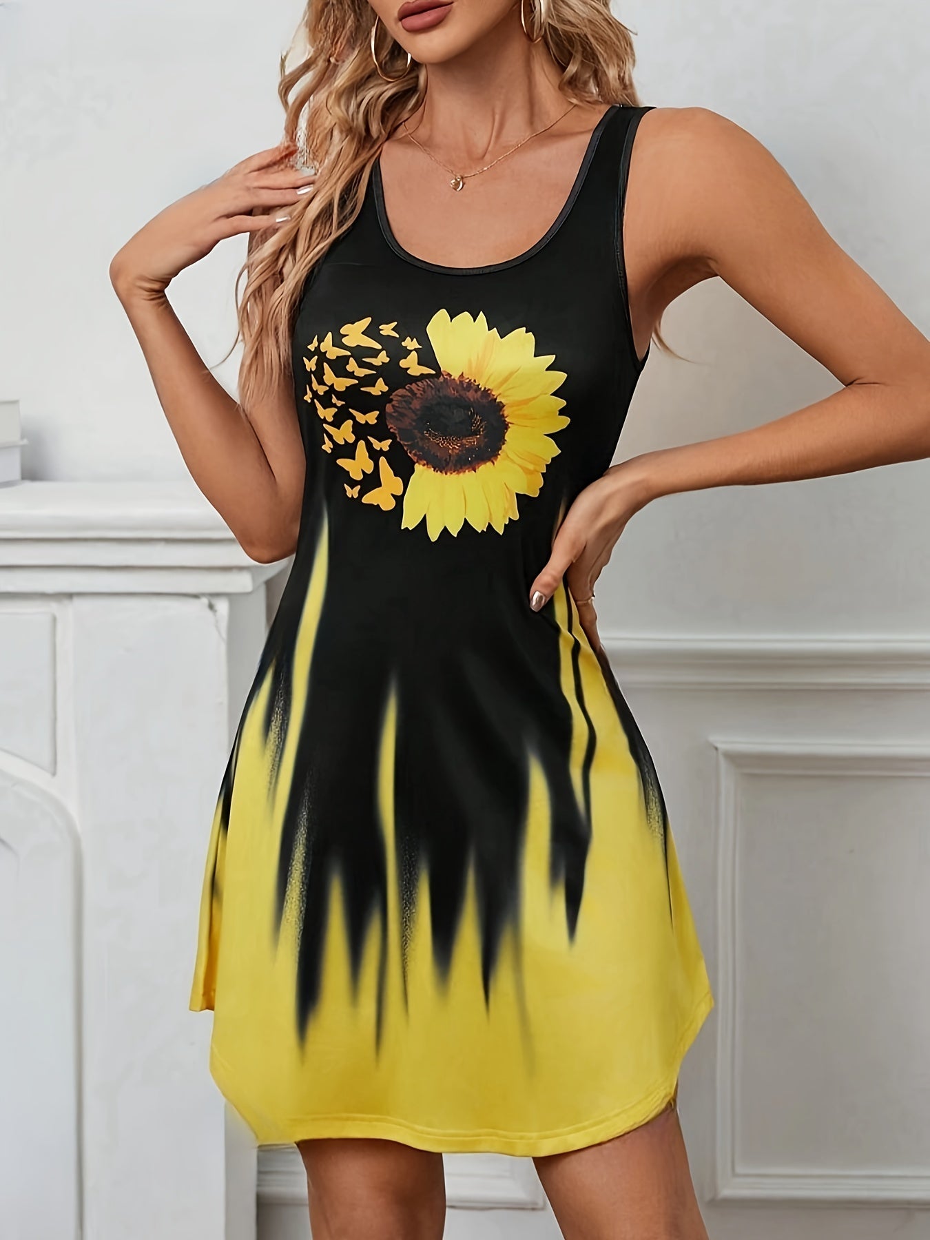 Stilla | Sunflower Dame, Rund Hals, Let Og Komfortabel