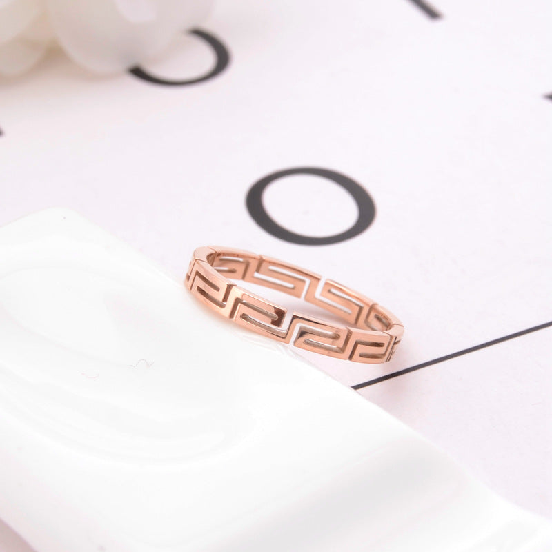Dame moderner Ring Stilla