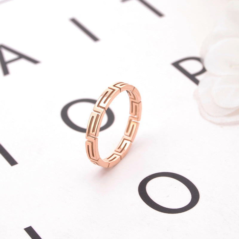 Dame moderner Ring Stilla