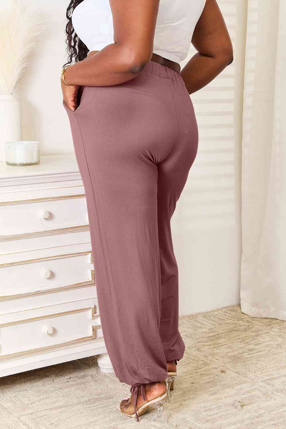 Stilla | Bae Full Size Blødt Rayon Drawstring Talje Bukser Med Lommer